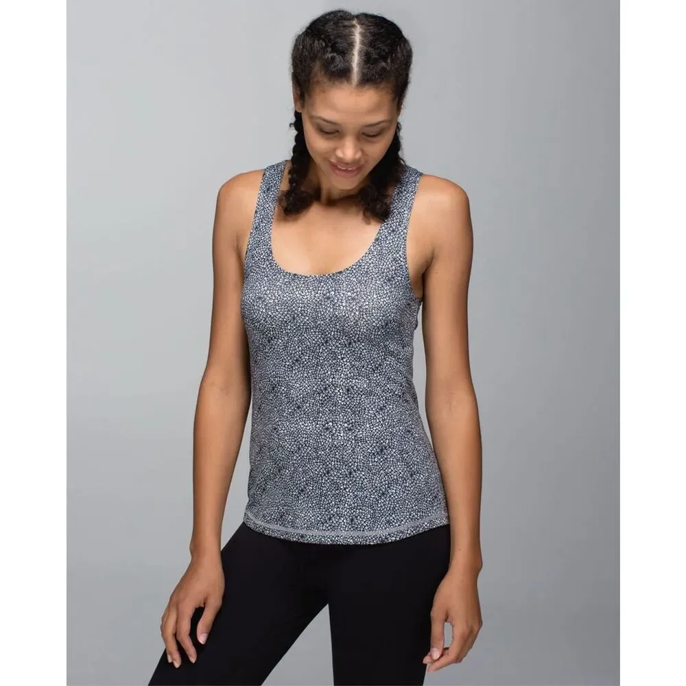 Lululemon Front Racer II In Plush Petal Black Ghost Size 6